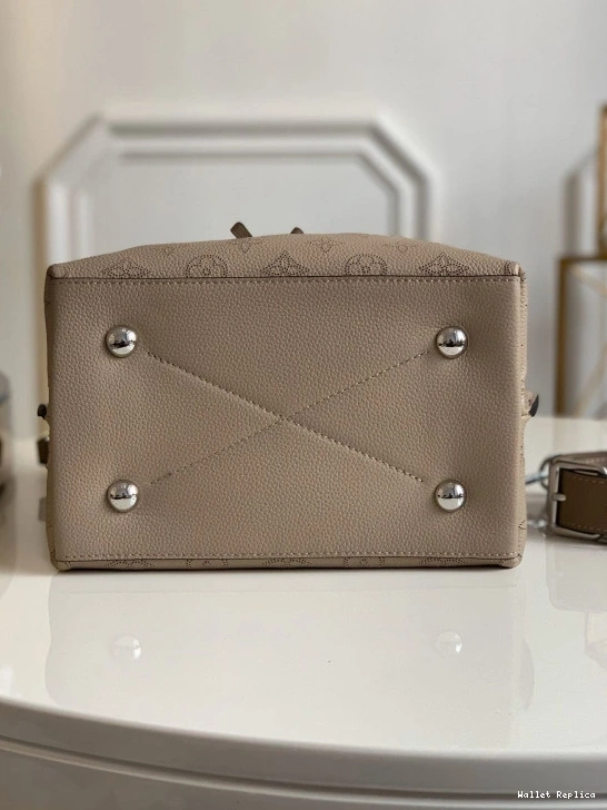 Affordable LOUIS VUITTON MURIA 0718